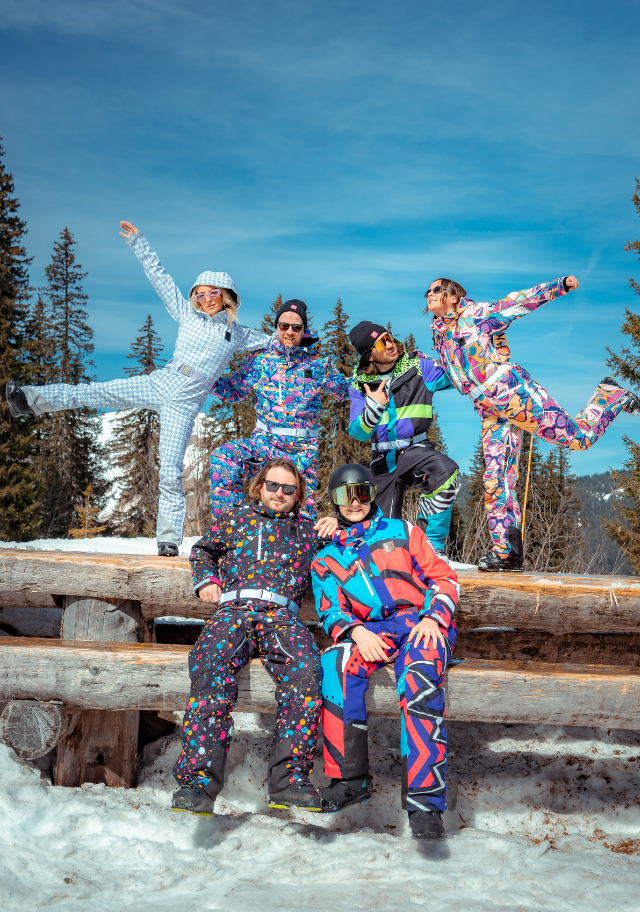 secondhand clothing image