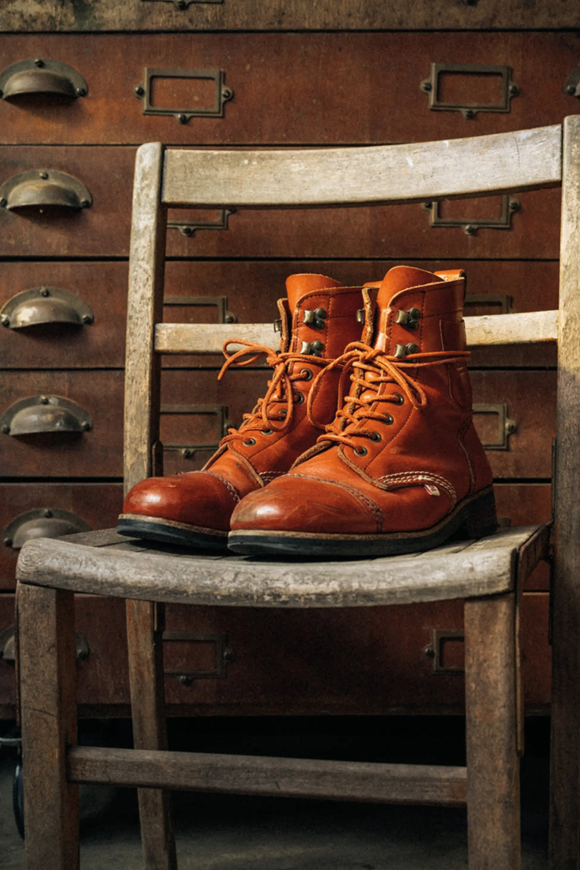 secondhand clothing image