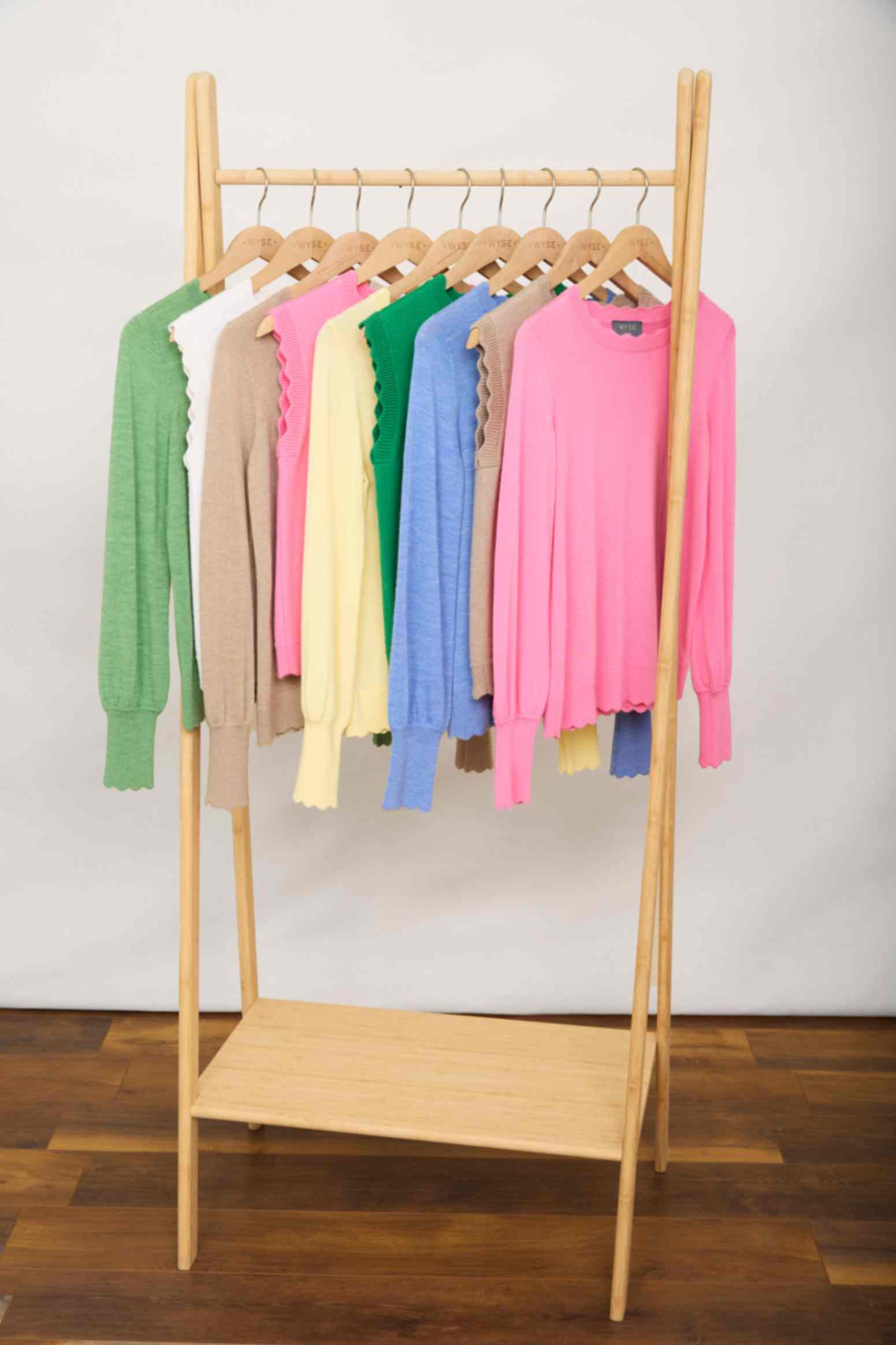 secondhand clothing image